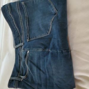 NYDJ Size 14 relaxed fit boyfriend jeans.